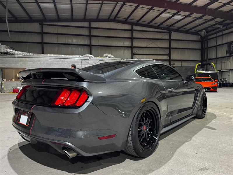 Ford Mustang GT Coupe 2017