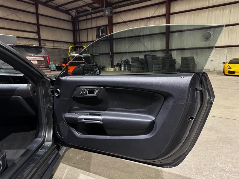 Ford Mustang GT Coupe 2017