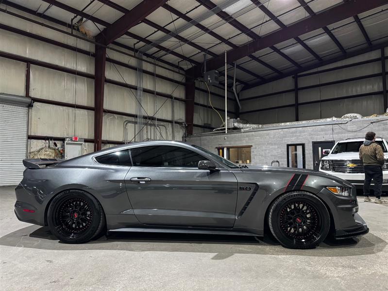 Ford Mustang GT Coupe 2017