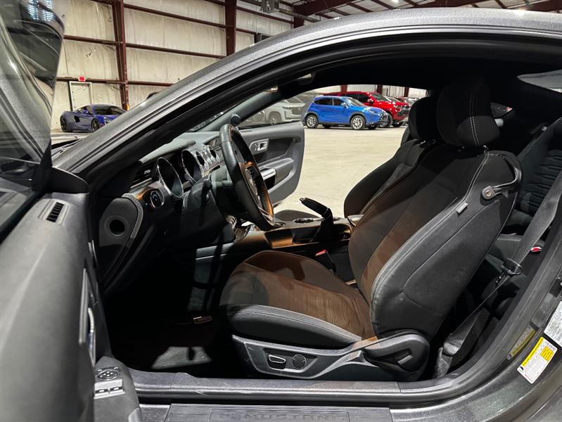 Ford Mustang GT Coupe 2017