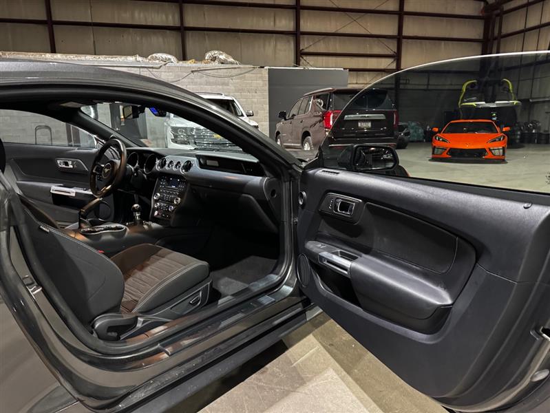 Ford Mustang GT Coupe 2017