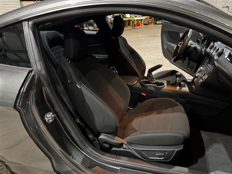 Ford Mustang GT Coupe 2017