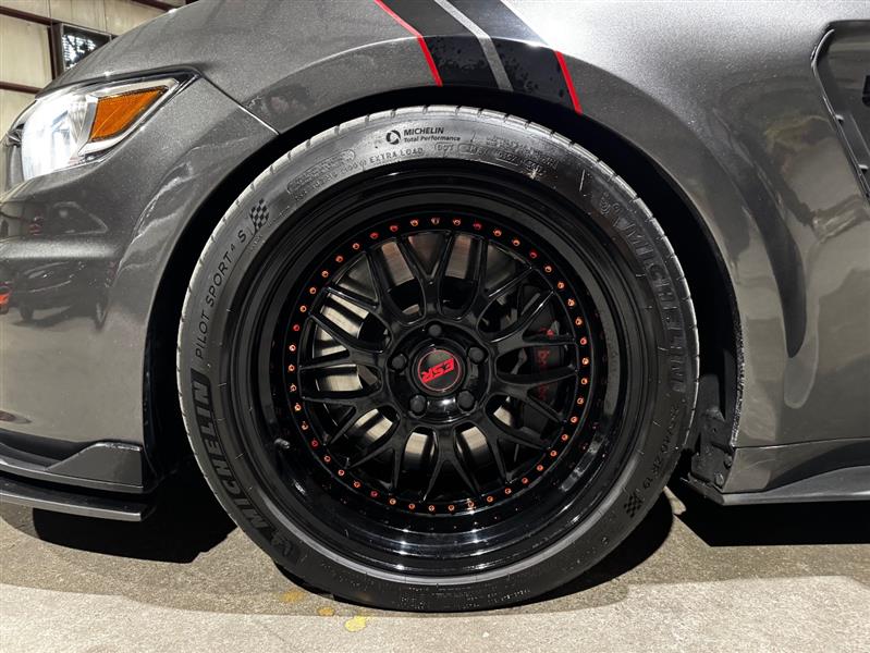 Ford Mustang GT Coupe 2017