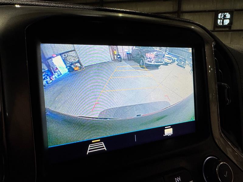 Chevrolet Silverado 1500 LT Crew Cab 2WD 2020