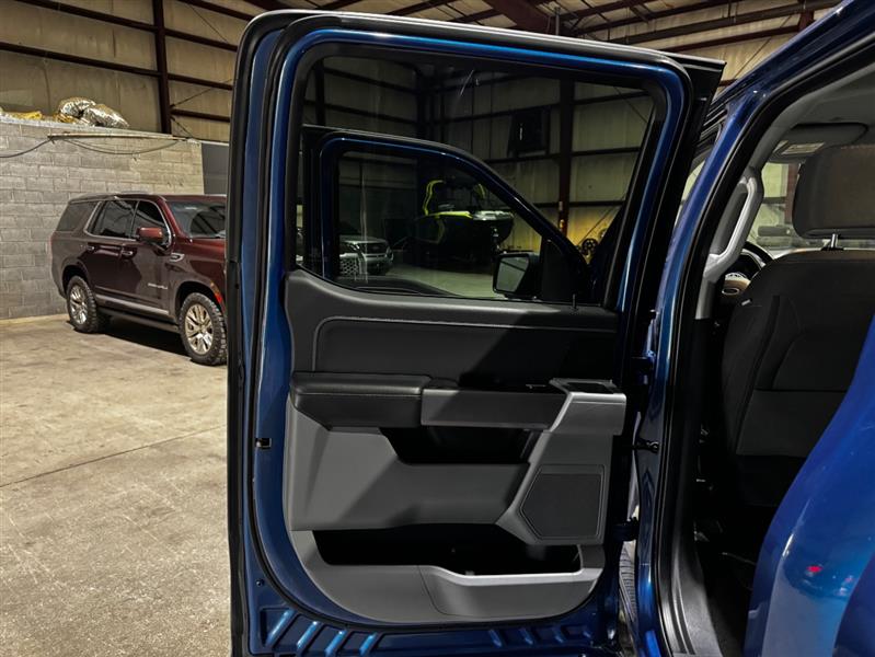 Ford F-150 XLT SuperCrew 5.5-ft. Bed 4WD 2022