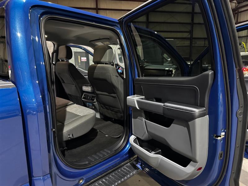 Ford F-150 XLT SuperCrew 5.5-ft. Bed 4WD 2022