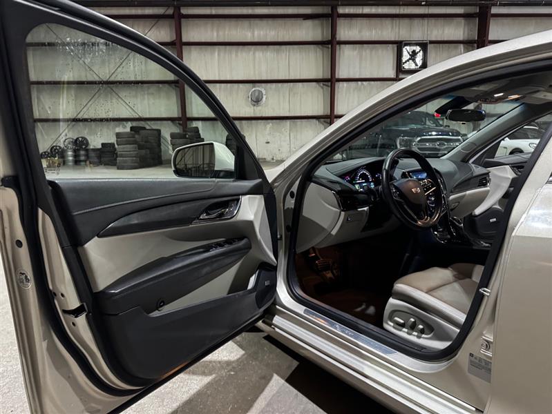 Cadillac ATS 2.5L Standard RWD 2016