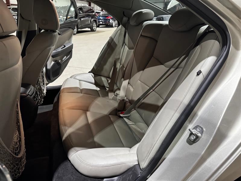 Cadillac ATS 2.5L Standard RWD 2016