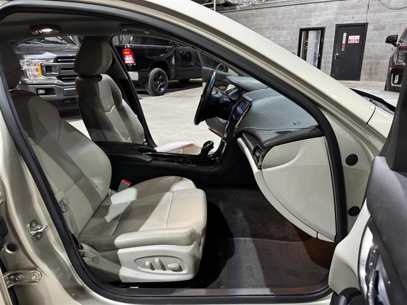 Cadillac ATS 2.5L Standard RWD 2016