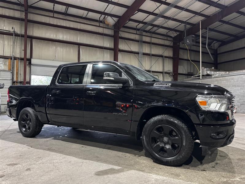 RAM 1500 Big Horn Crew Cab SWB 4WD 2020