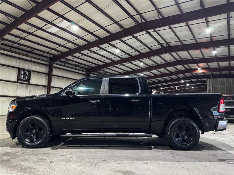 RAM 1500 Big Horn Crew Cab SWB 4WD 2020