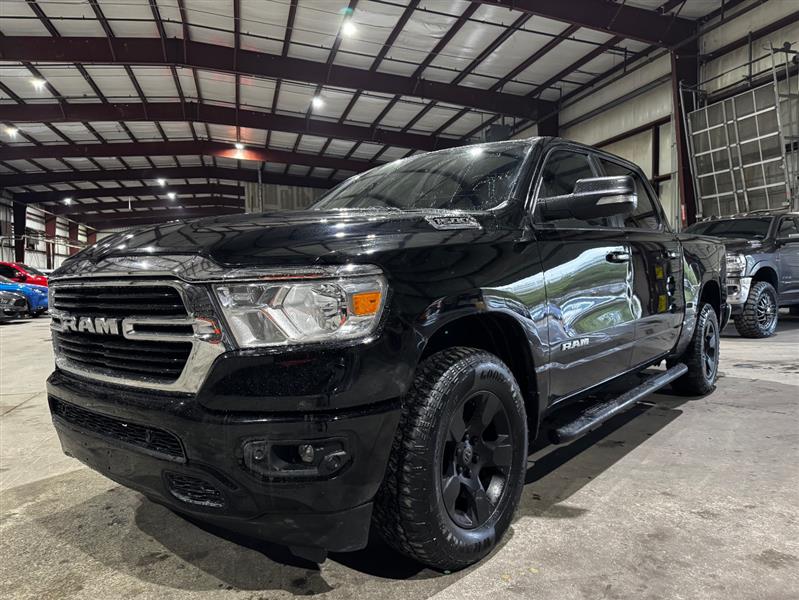 RAM 1500 Big Horn Crew Cab SWB 4WD 2020