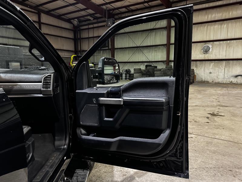 Ford F-350 SD Platinum Crew Cab Long Box 4WD 2020