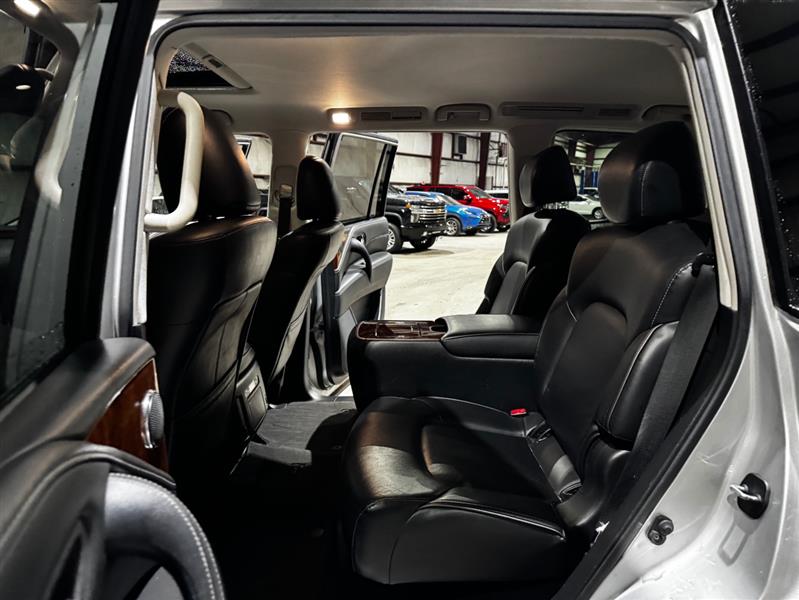 Infiniti QX80 LUXE 2019