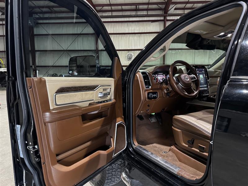 RAM 2500 Laramie Mega Cab 4WD 2019