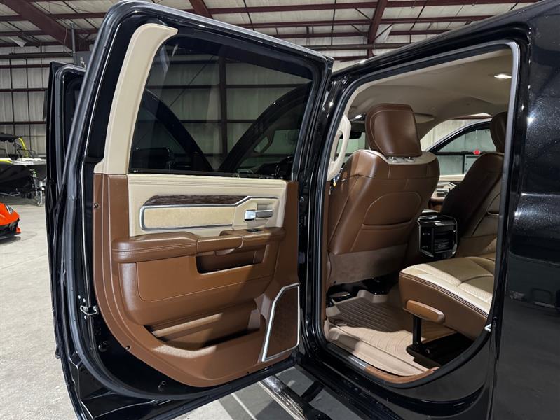 RAM 2500 Laramie Mega Cab 4WD 2019