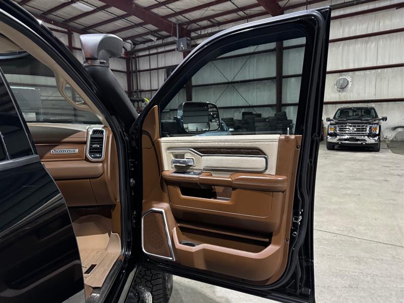 RAM 2500 Laramie Mega Cab 4WD 2019