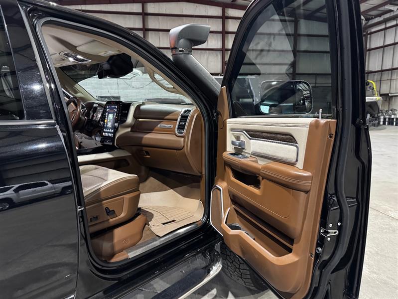 RAM 2500 Laramie Mega Cab 4WD 2019