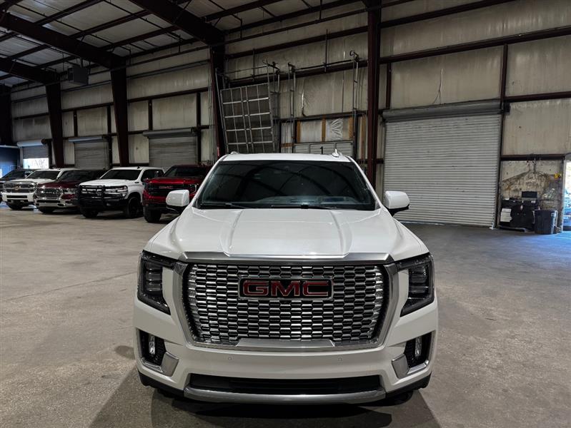 GMC Yukon Denali 2WD 2021