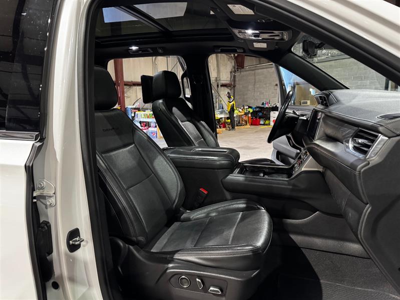 GMC Yukon Denali 2WD 2021