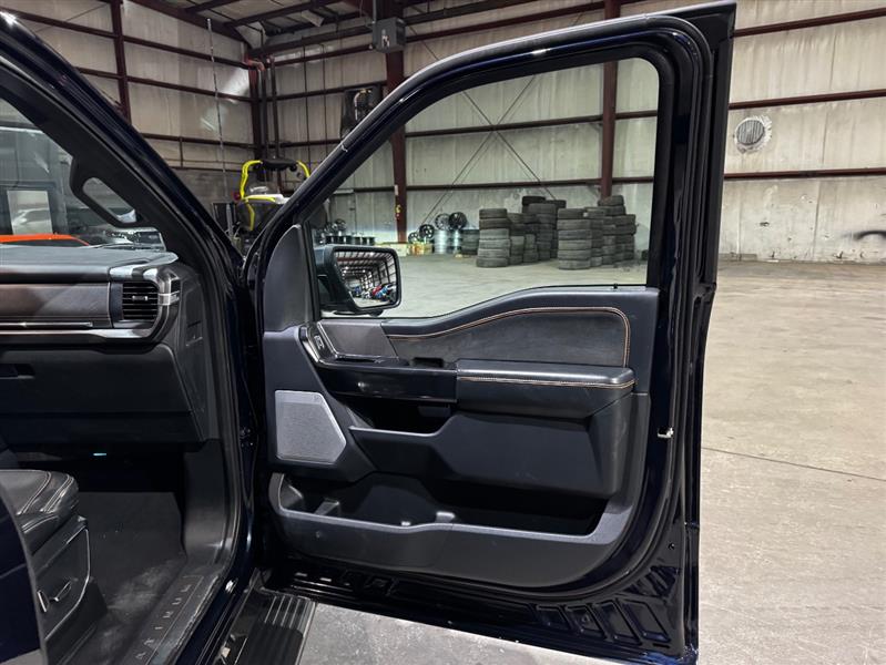 Ford F-150 Platinum SuperCrew 5.5-ft. Bed 4WD 2023