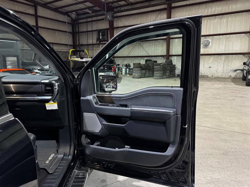 Ford F-150 Lariat SuperCrew 5.5-ft. Bed 4WD 2022