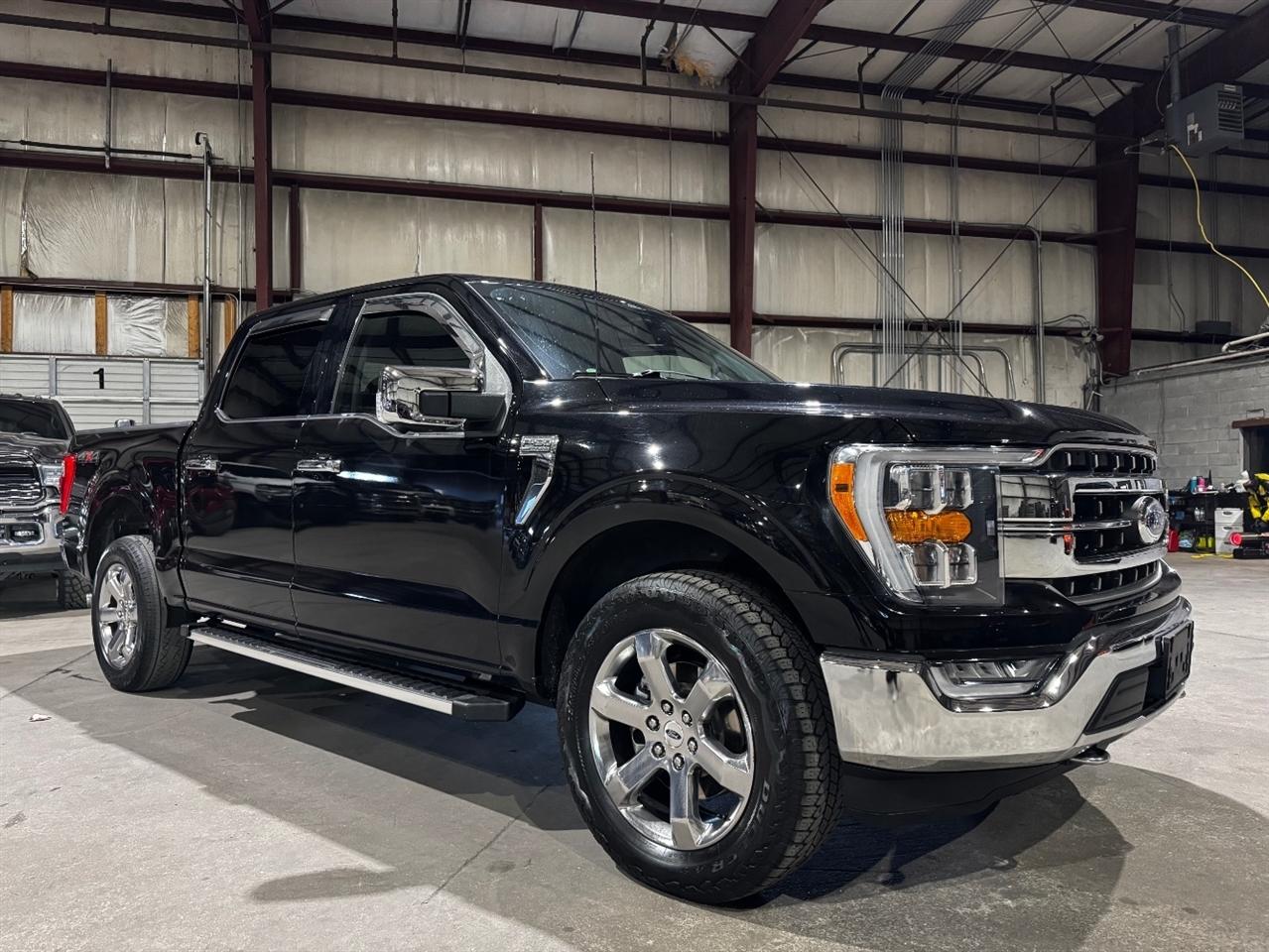 2022 Ford F-150 XL 4WD SuperCrew 5.5' Box