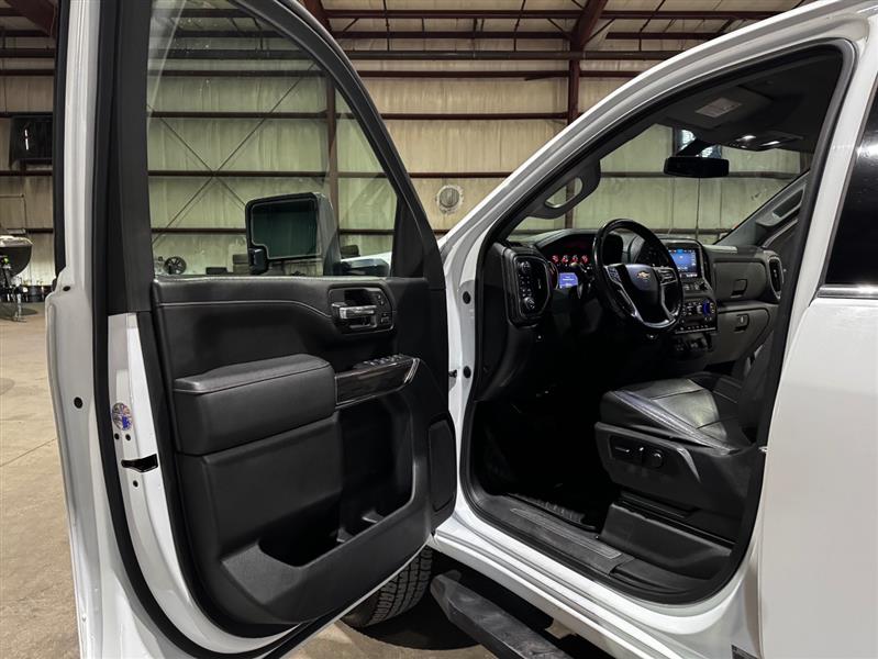 Chevrolet Silverado 3500HD LTZ Crew Cab 4WD 2020