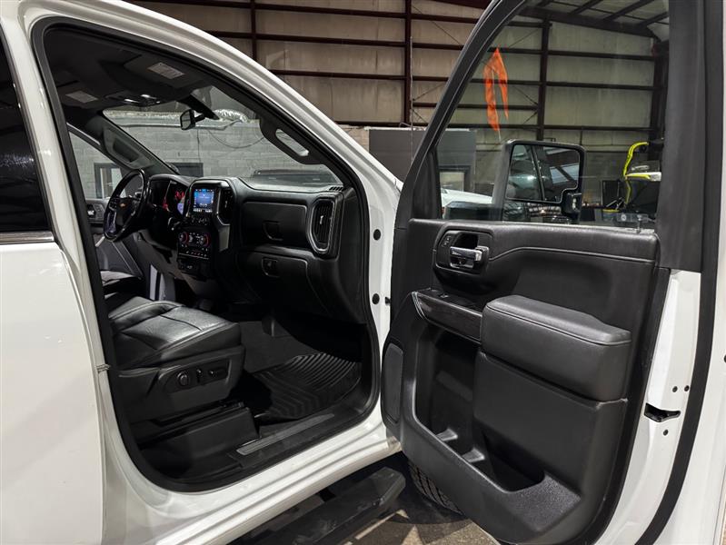 Chevrolet Silverado 3500HD LTZ Crew Cab 4WD 2020