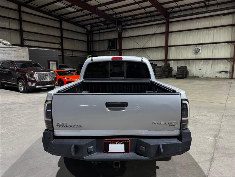 Toyota Tacoma PreRunner Double Cab V6 Auto 2WD 2011
