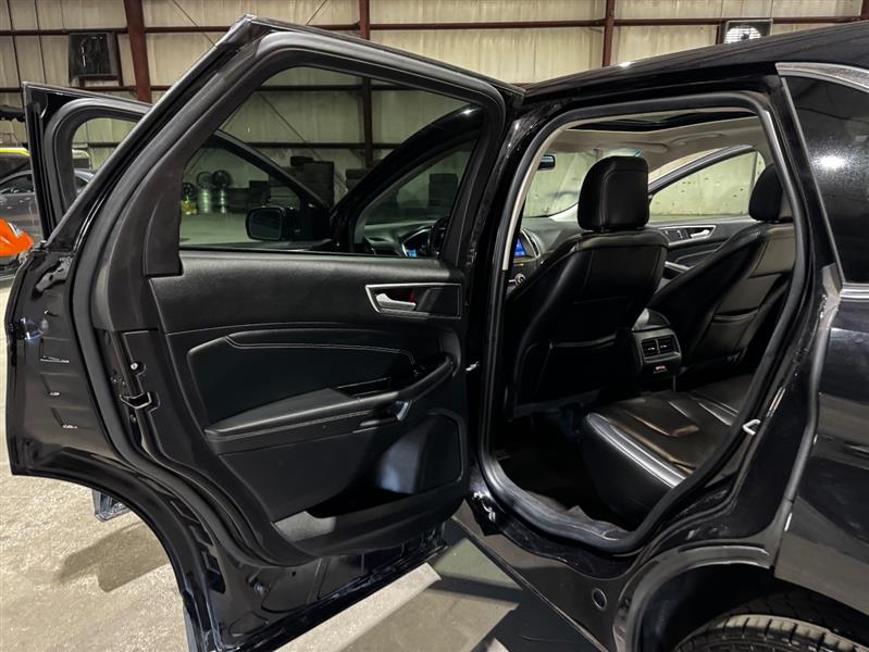 Ford Edge Titanium 2020