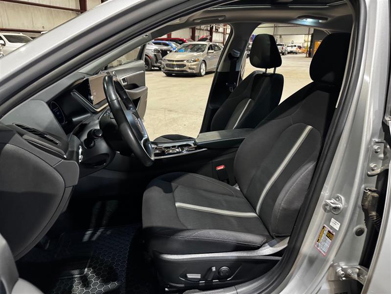 Hyundai Sonata SEL 2023