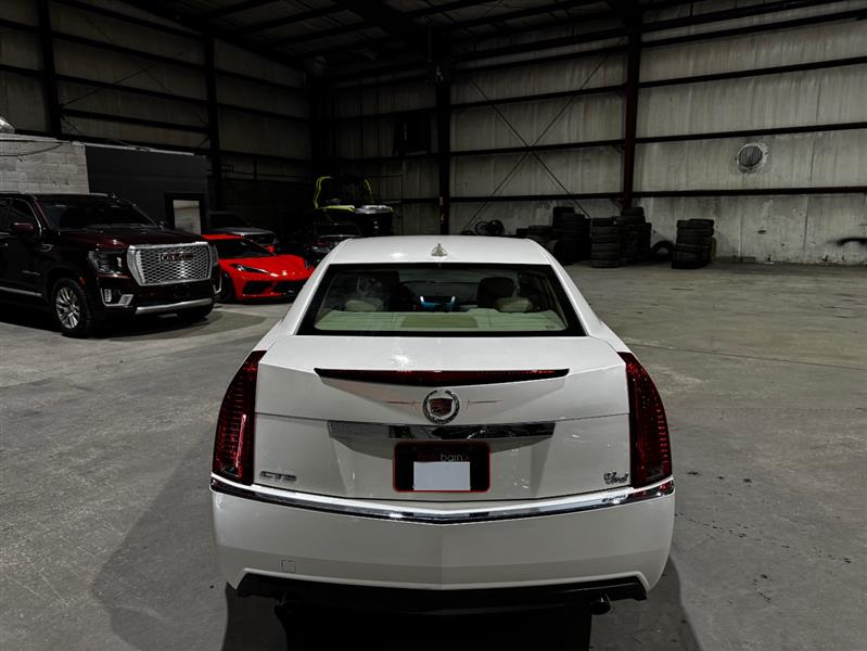 Cadillac CTS 3.0L Luxury 2010