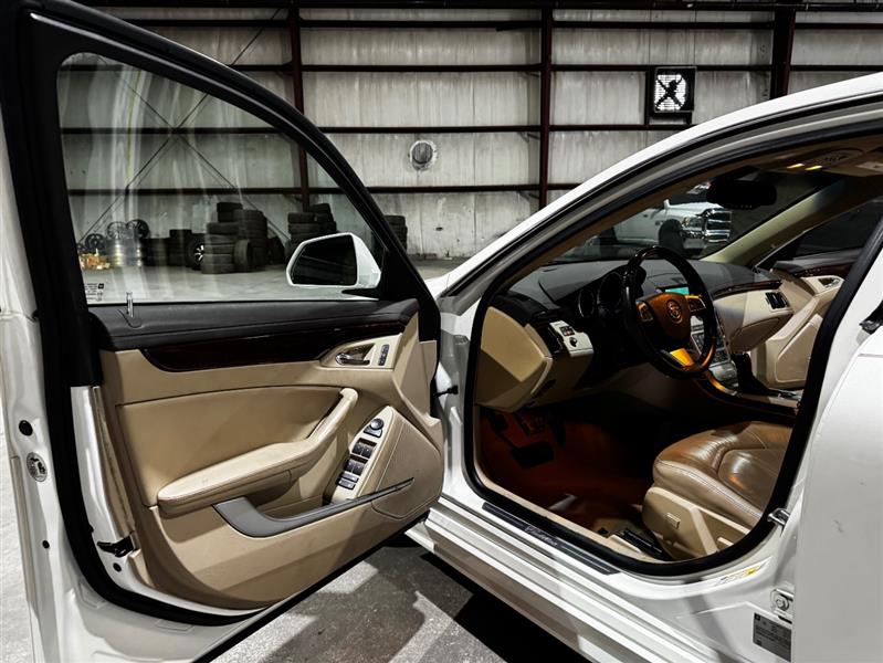 Cadillac CTS 3.0L Luxury 2010