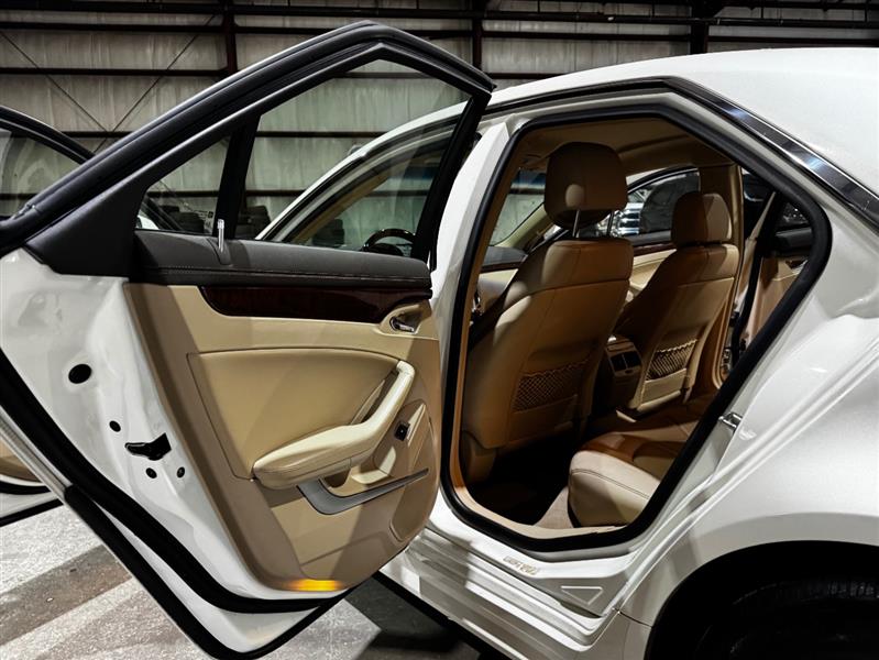 Cadillac CTS 3.0L Luxury 2010