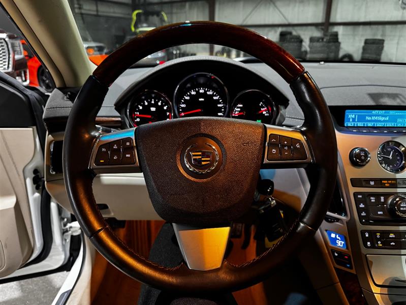 Cadillac CTS 3.0L Luxury 2010