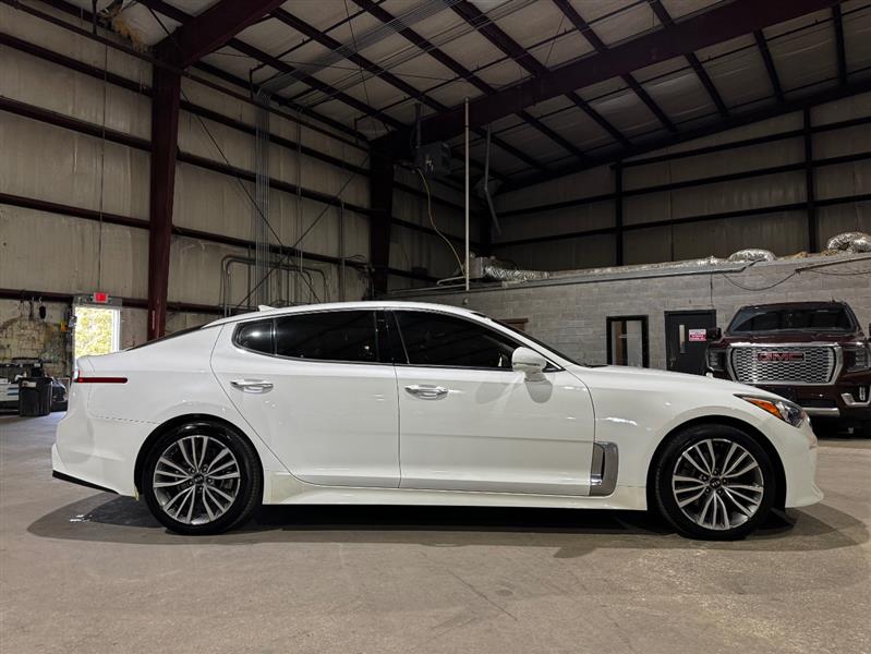 Kia Stinger Base 2019