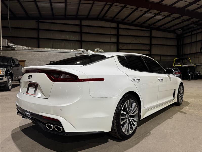 Kia Stinger Base 2019