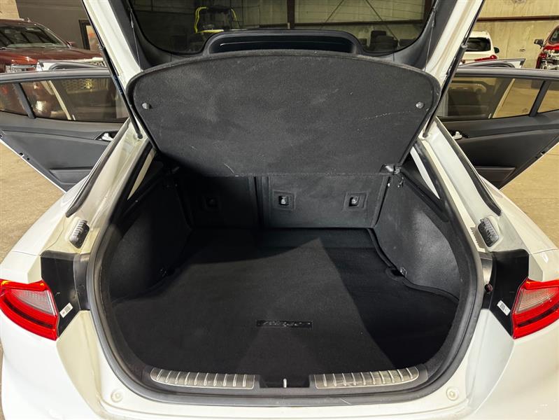 Kia Stinger Base 2019