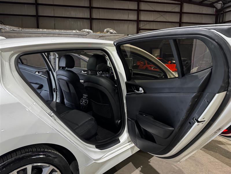 Kia Stinger Base 2019