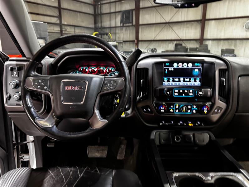 GMC Sierra 1500 SLT Crew Cab Long Box 4WD 2017