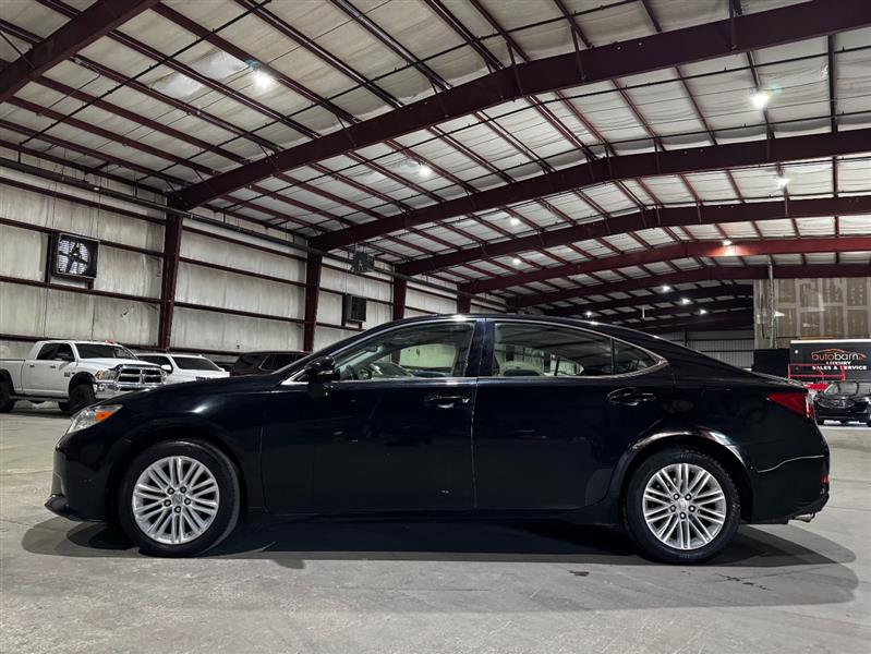 Lexus ES 350 Sedan 2015