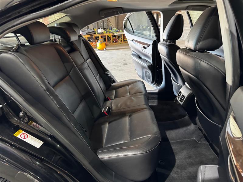 Lexus ES 350 Sedan 2015