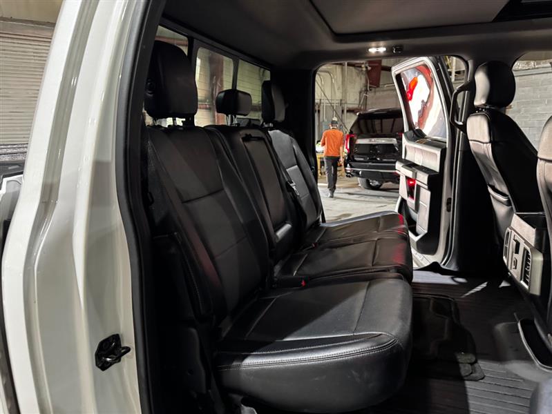 Ford F-150 Lariat SuperCrew 5.5-ft. Bed 4WD 2016