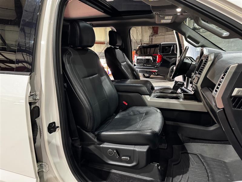 Ford F-150 Lariat SuperCrew 5.5-ft. Bed 4WD 2016