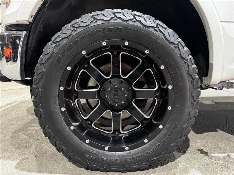 Ford F-150 Lariat SuperCrew 5.5-ft. Bed 4WD 2016