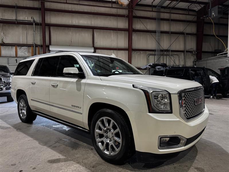 GMC Yukon Denali XL 2WD 2015