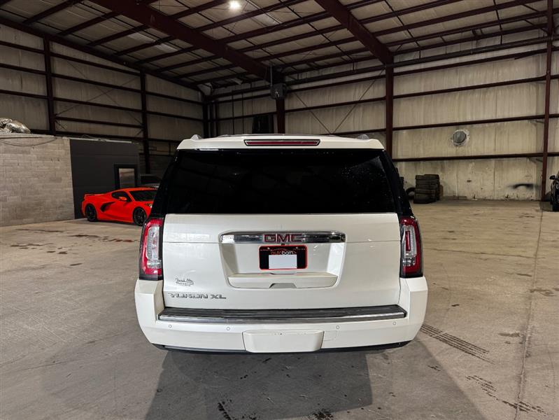 GMC Yukon Denali XL 2WD 2015