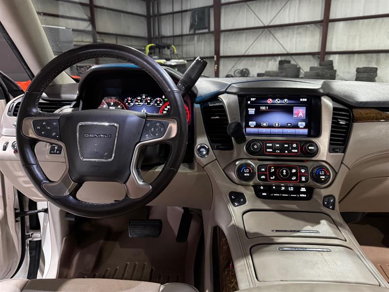 GMC Yukon Denali XL 2WD 2015