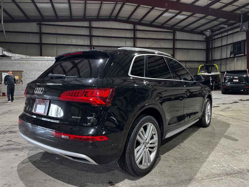 Audi Q5 2.0T Premium Plus quattro 2019